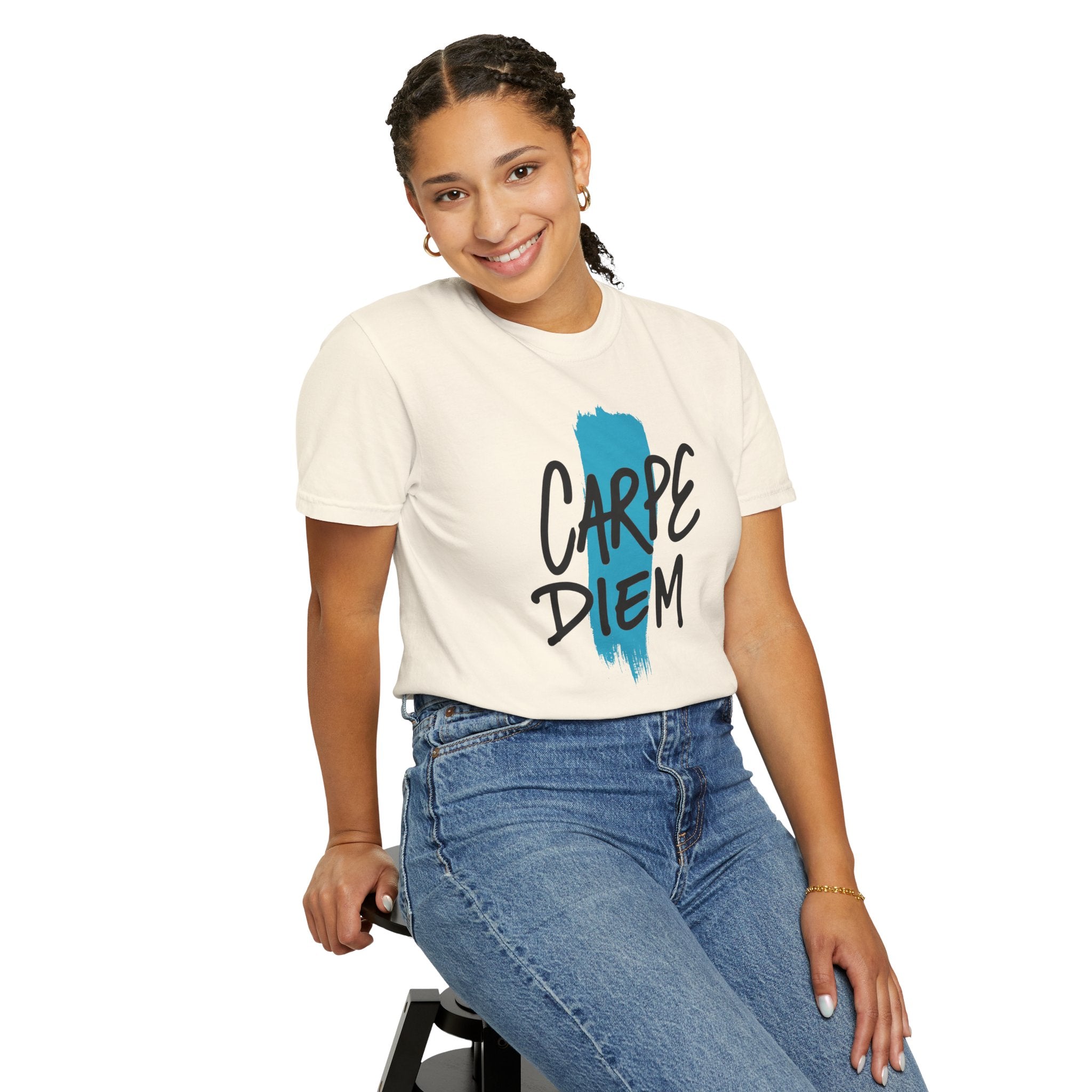Carpe Diem Brushstroke T-shirt | Inspirational Quote Tee